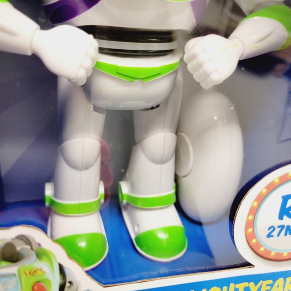 BUZZ LIGHTYEAR Toy Story 4 Remote Control Figure New in Box - Picture 11 of 13